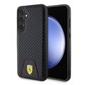 Coque Samsung Galaxy S24+ Fond cousu en carbone Ferrari - Noire