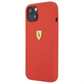 Coque iPhone 13 Mini en Silicone Ferrari Scuderia On Track - Rouge